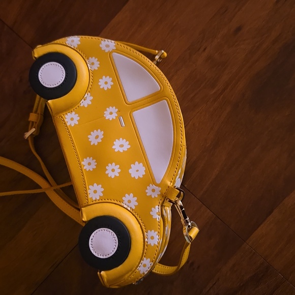"Kate Spade" Yellow WV Car-Shaped Crossbody Bag - Picture 3 of 6